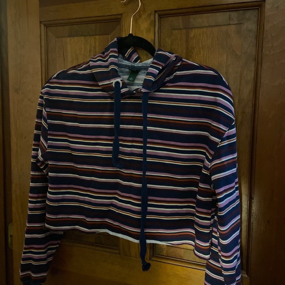 Cropped sweatshirt